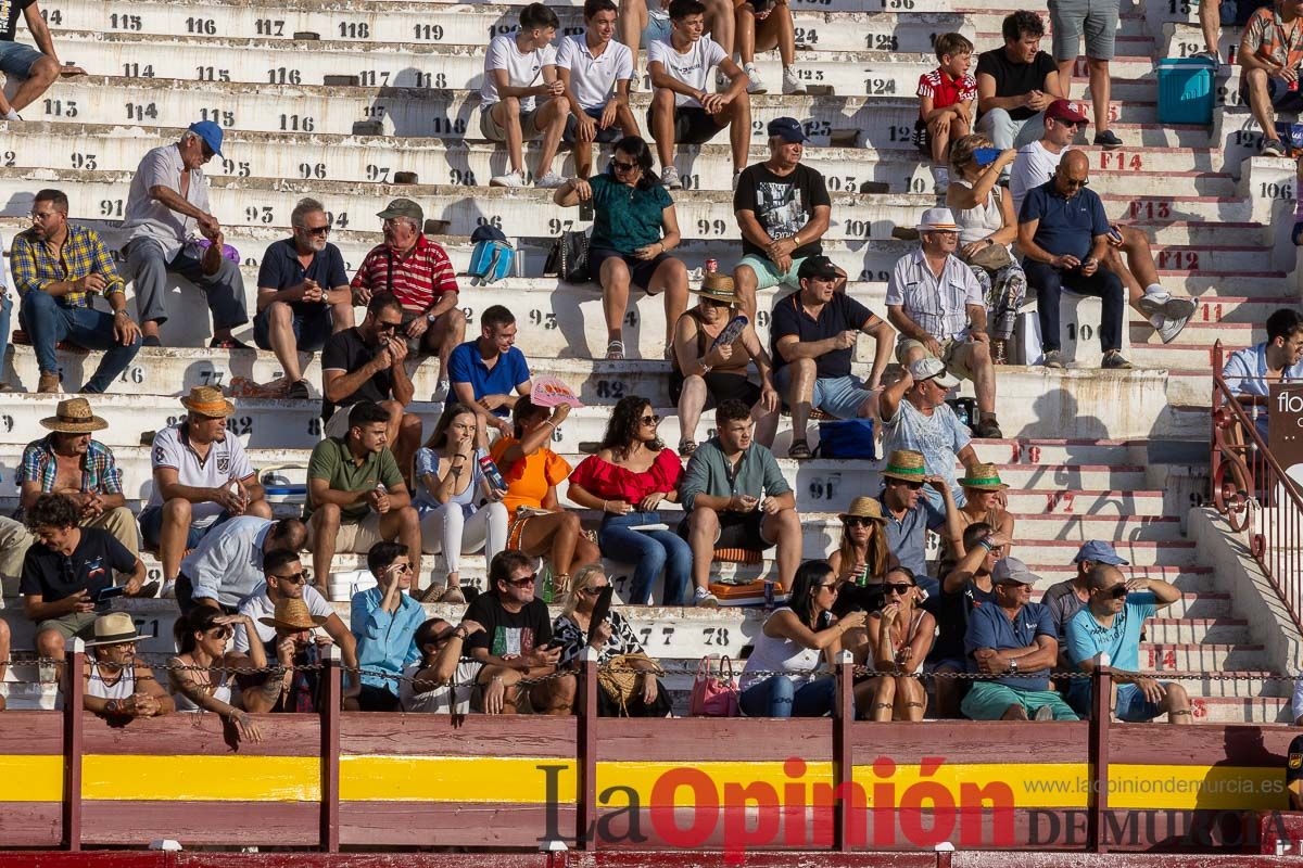 Así se ha vivido el ambiente en los tendidos en la primera corrida de la Feria de Murcia