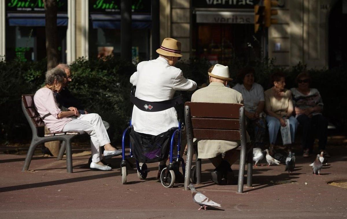 zentauroepp48796345 jubilados al sol191126094606