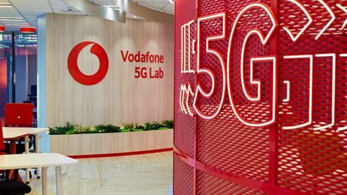 Vodafone y Three inician conversaciones para una futura fusión