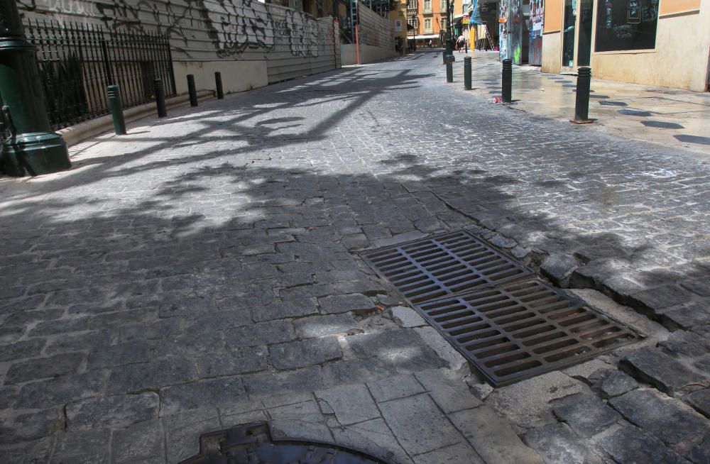 Estado del asfalto en las calles de Málaga