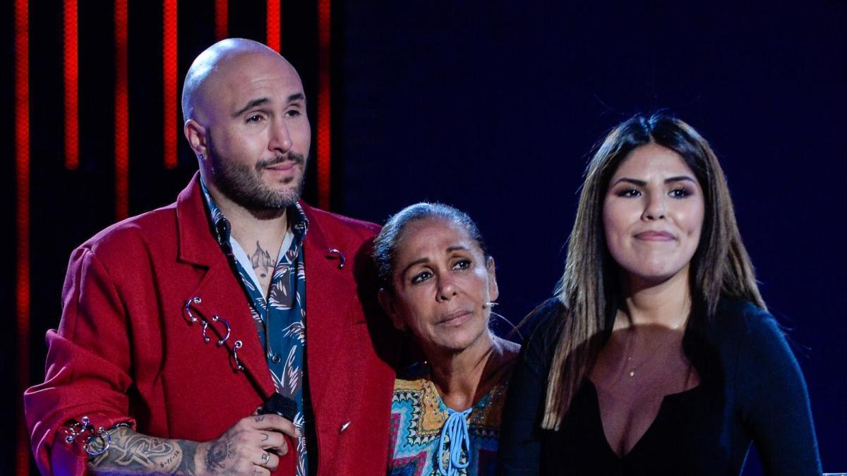 Isabel Pantoja y sus hijos