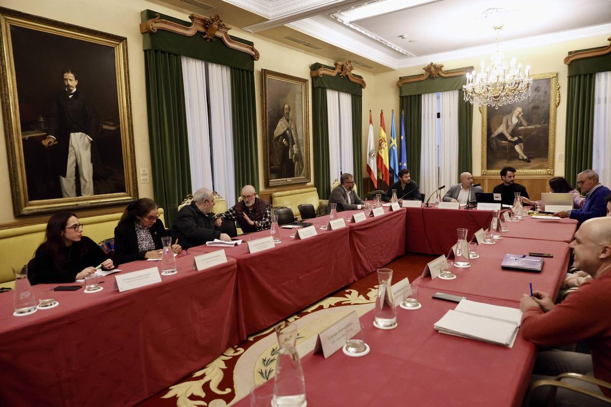 Participantes en uno de los consejos sectoriales que conforman la estructura de participación municipal.