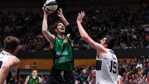 Semifinal entre el Joventut Badalona y el Lenovo Tenerife