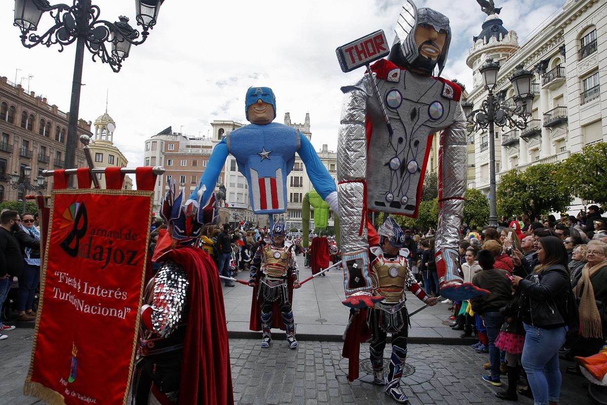 El gran desfile del Carnaval de Córdoba, en imágenes