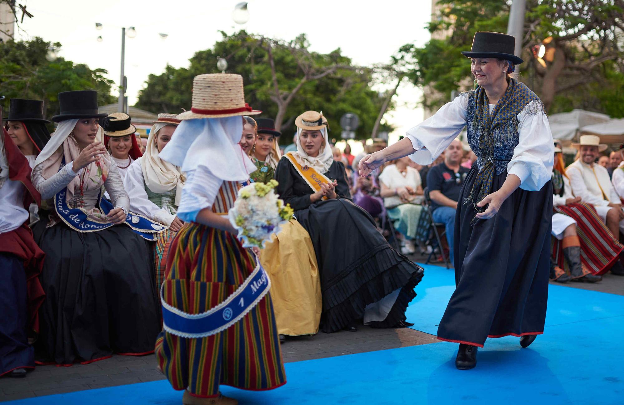 Ofrenda a la Virgen de Candelaria (02/05/23)