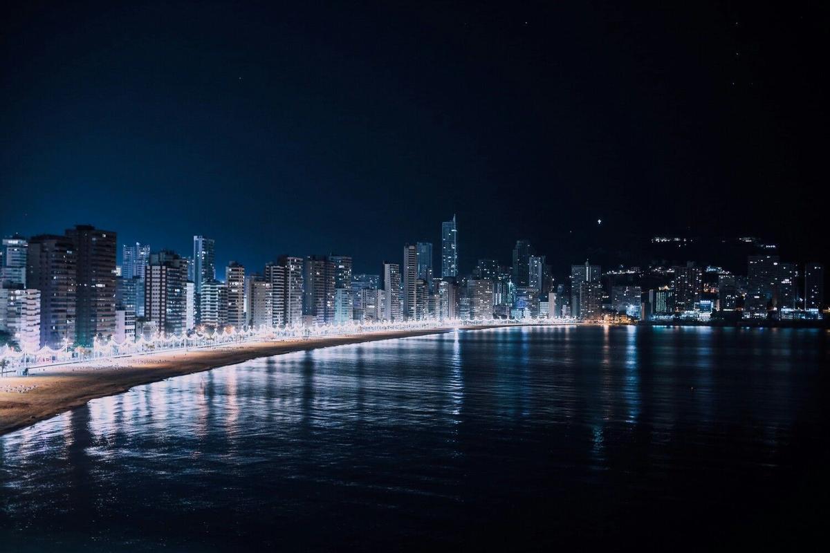 Contaminación lumínica en Benidorm