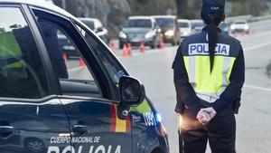 ARCHIVO. Un control policial en La Jonquera en marzo del 2014.