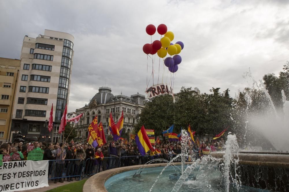 Las protestas en la plaza de La Escandalera