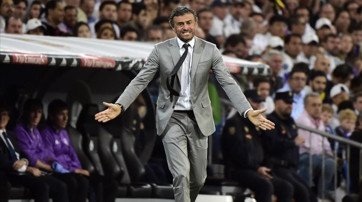 marcosl38163691 barcelona s coach luis enrique gestures during the spanish l170423234342