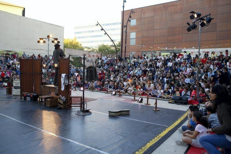 Espectáculo de circo en el Centro de Historias