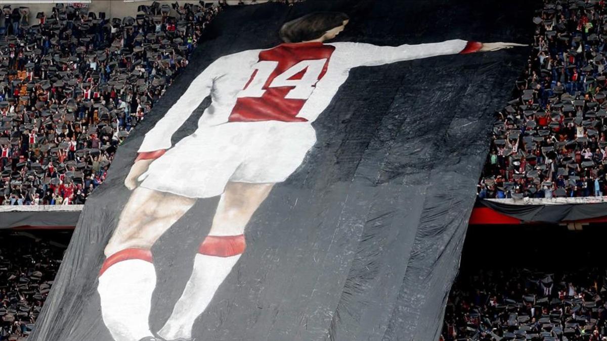 Cruyff, protagonista en el Ajax