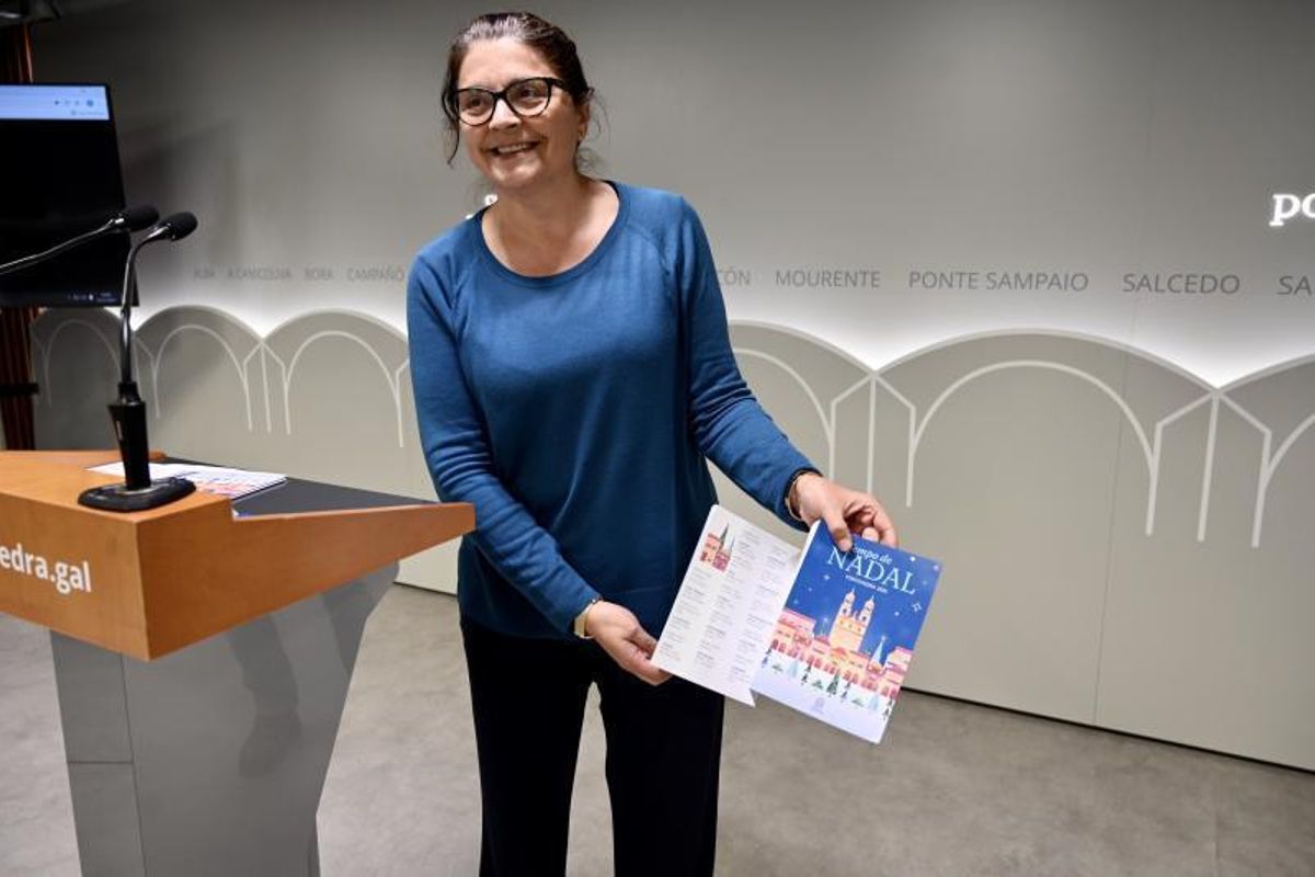 La edila Carme da Silva presenta el programa. | // R.V.