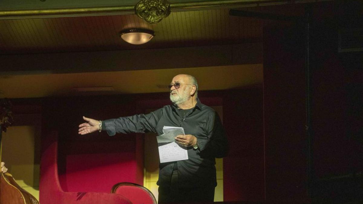 El director del festival, Biel Mesquida, desde un palco. | G. BOSCH
