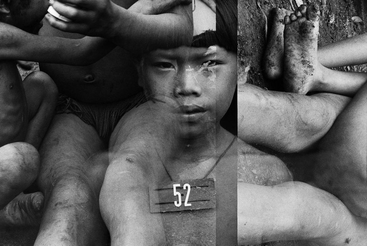 La fotografía que protegió a los indígenas yanomami: Claudia Andujar en el KBr. El conservador de fotografía de la la Fundación Mapfre, Carlos Gollonet, da las claves de la muestra de Andujar. En la foto, imagen de la serie ’Marcados’, Brasil, 1983.