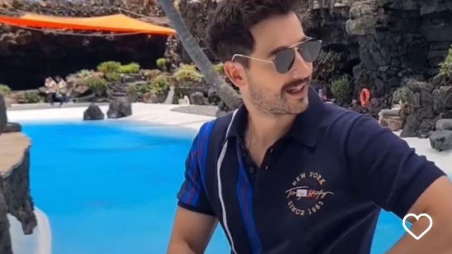 Carlos Torres, de "La reina del Flow", enamorado de Lanzarote