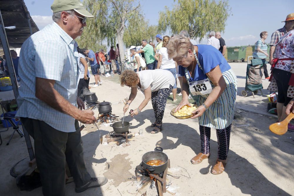 Concurso de 'all i pebre' en Catarroja