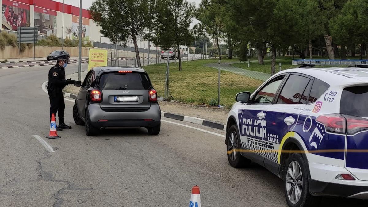 Control de la Policía Local de Paterna