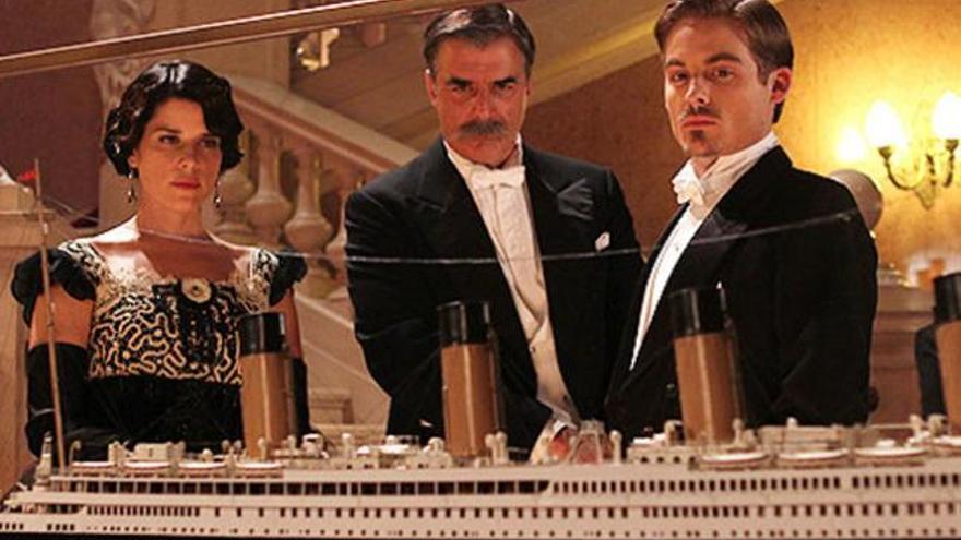 La superproducción sobre el Titanic, &quot;Sangre y acero&quot;, llega a Antena 3