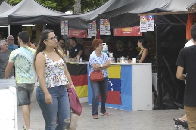 LAS PALMAS DE GRAN CANARIA. 01-09-16. Cine + Food en el Parque Santa Catalina FOTOS: JUAN CASTRO