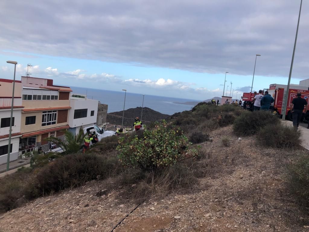 Accidente en la Urbanización Díaz Casanova (26/10/21)