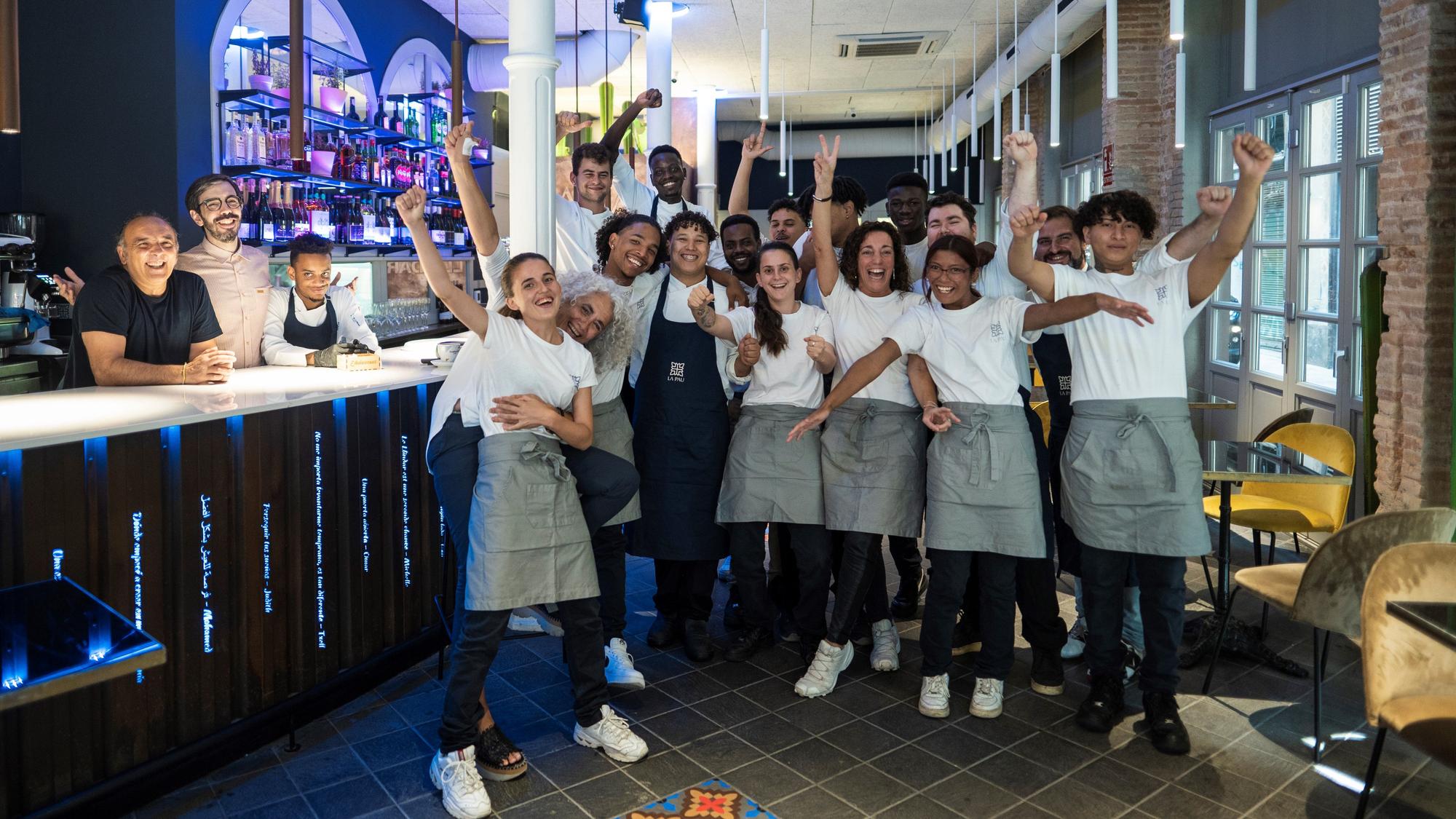 El equipo del restaurante La Pau.