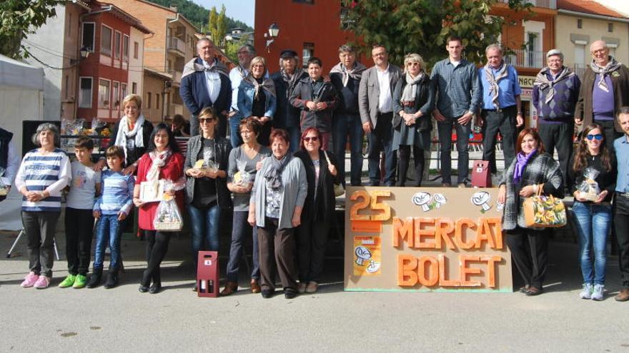 El Mercat del Bolet de Guardiola celebra 25 anys homenatjant Els Riberetes