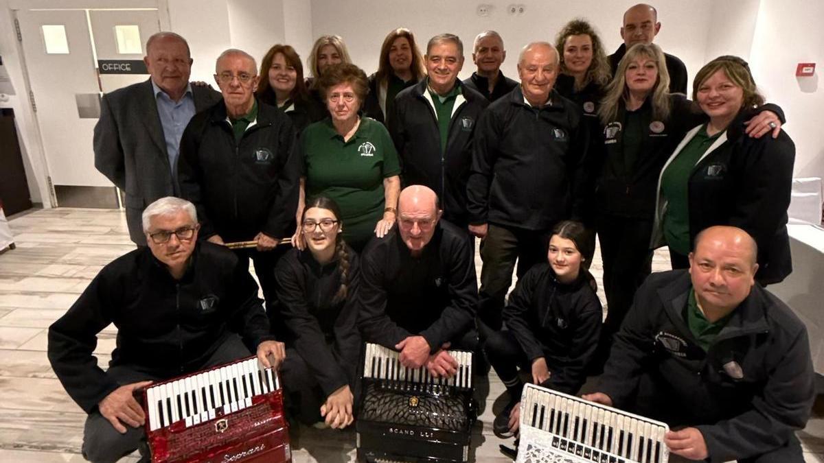Integrantes de la Banda de Acordeones de Villoria.