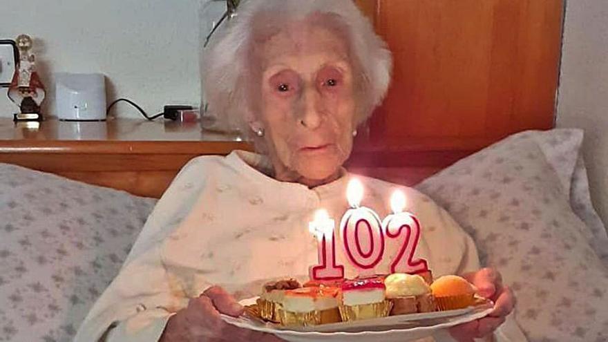 La canguesa “Maru la de la Sierra” celebra su 102.º cumpleaños | J. M. C.