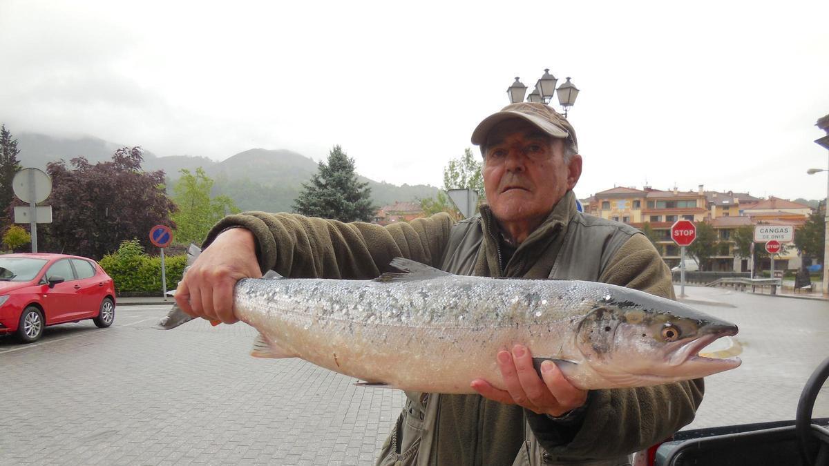 Fallece José Luis Somoano, "Paxa", abuelo de Álvaro Queipo y primer alcalde de la democracia en Cangas del Narcea