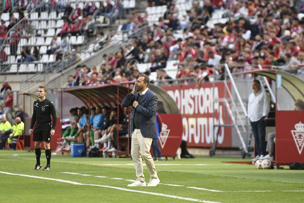 Las mejores imágenes del partido entre el Real Murcia y el Antequera