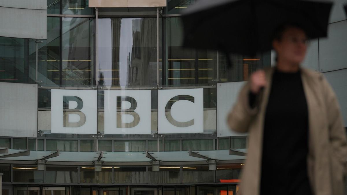 La sede de la BBC en Londres, este lunes.