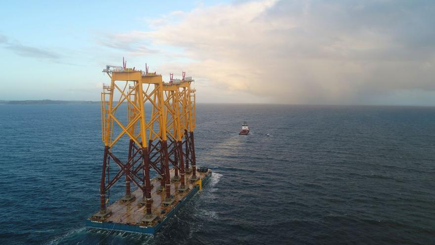 Los colosos eólicos que conquistan el mar en Francia desde las fábricas de España