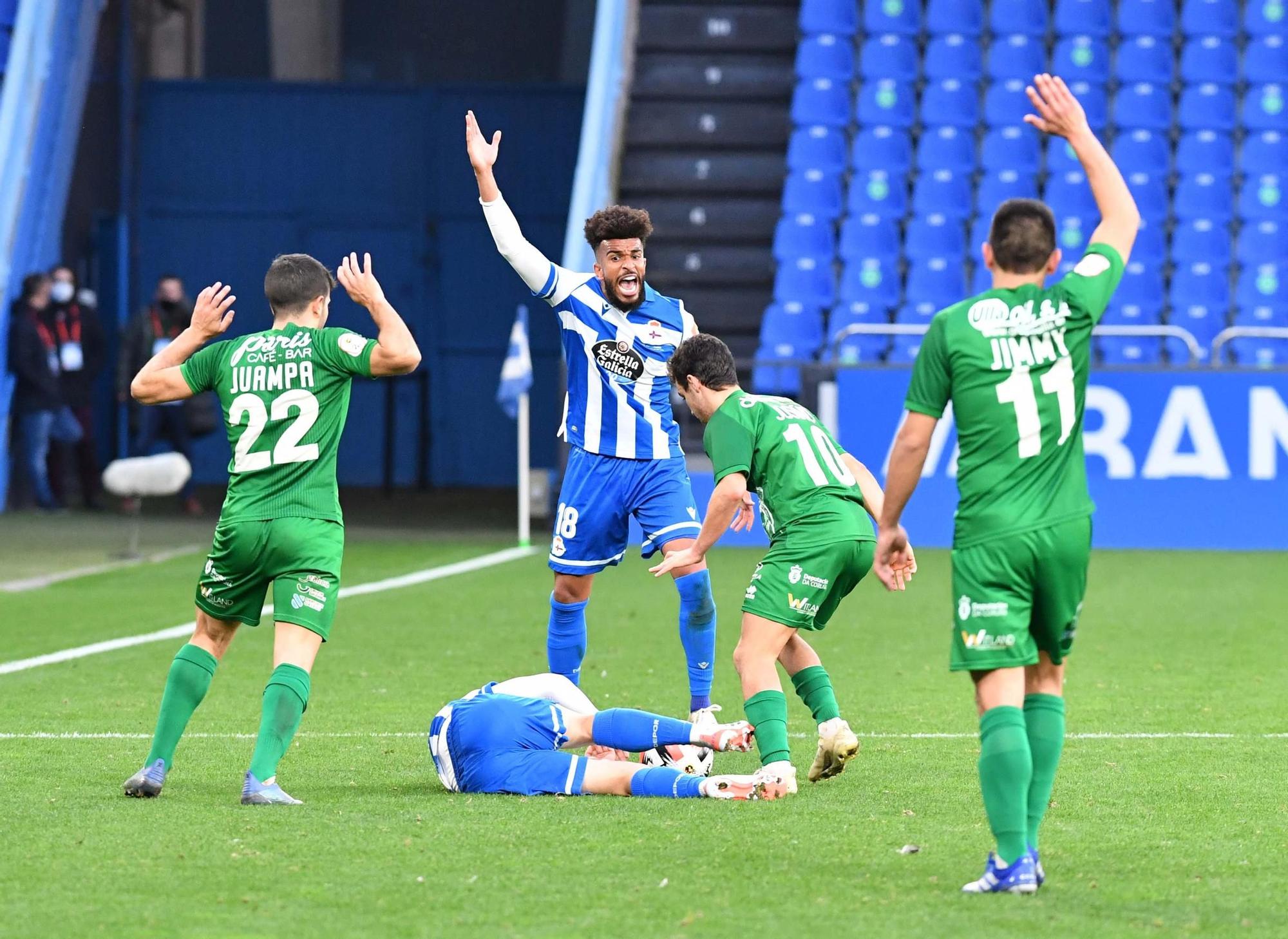 El Deportivo cae (0-2) ante el Compostela