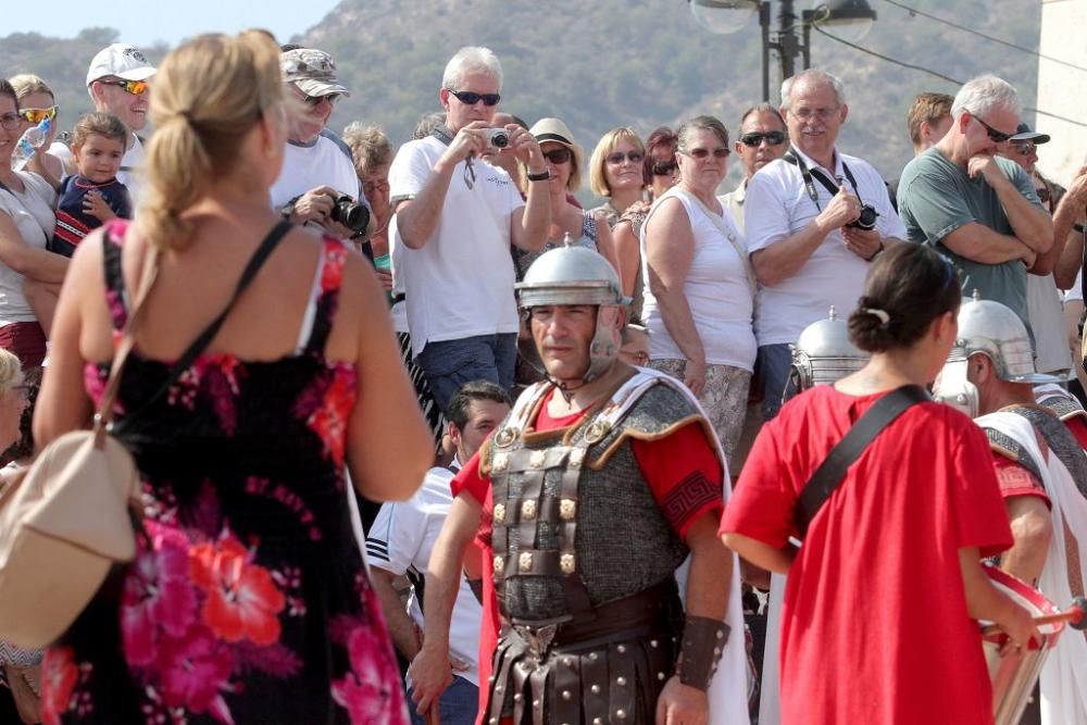 Los turistas disfrutan de Carthagineses y Romanos