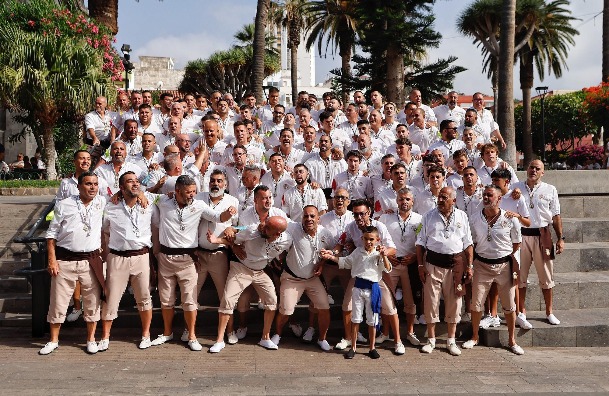 Embarcación de la Virgen del Carmen en el Puerto de la Cruz.