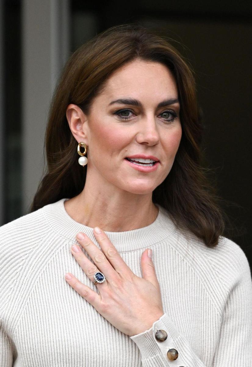 Las joyas que completan el look Kate Middleton