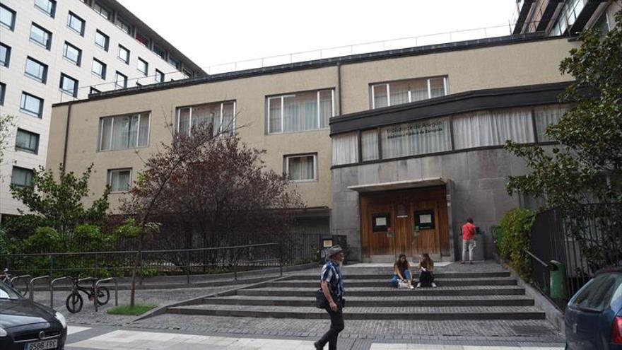 Detenido un ‘voyeur’ cuando hacía fotos a mujeres en una biblioteca