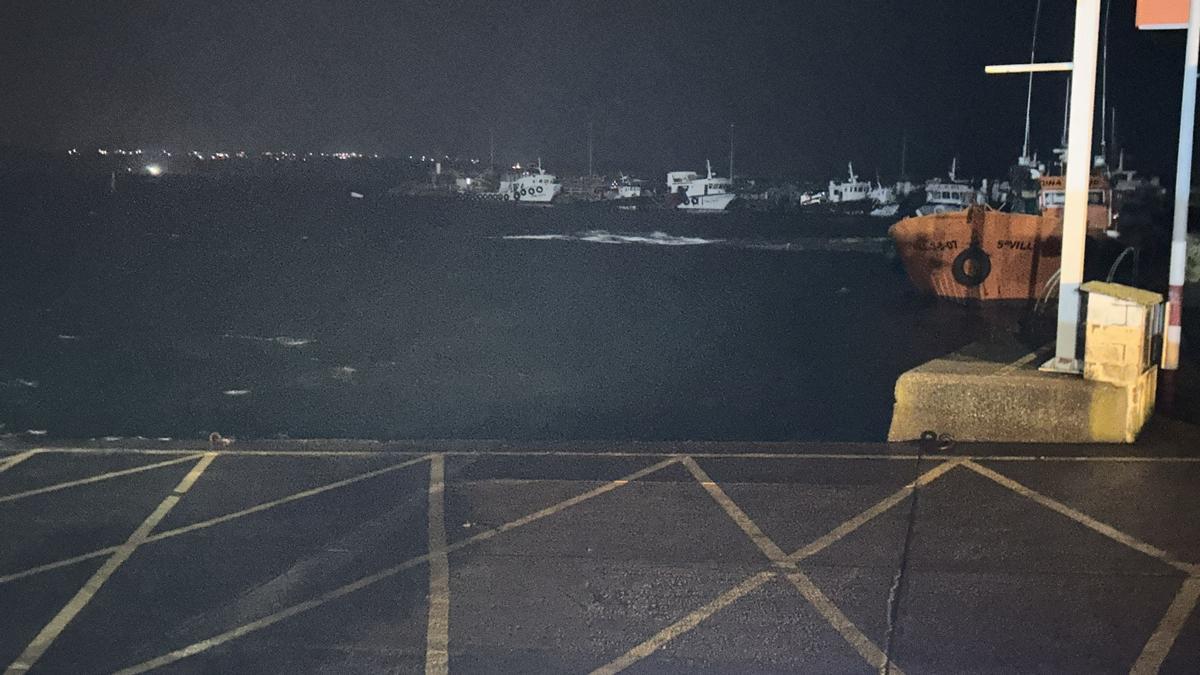 La zona portuaria de O Corgo, esta mañana.