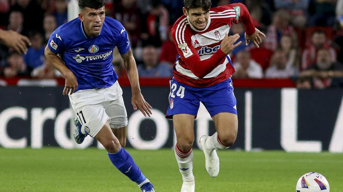 Cronología de alavés contra granada club de fútbol