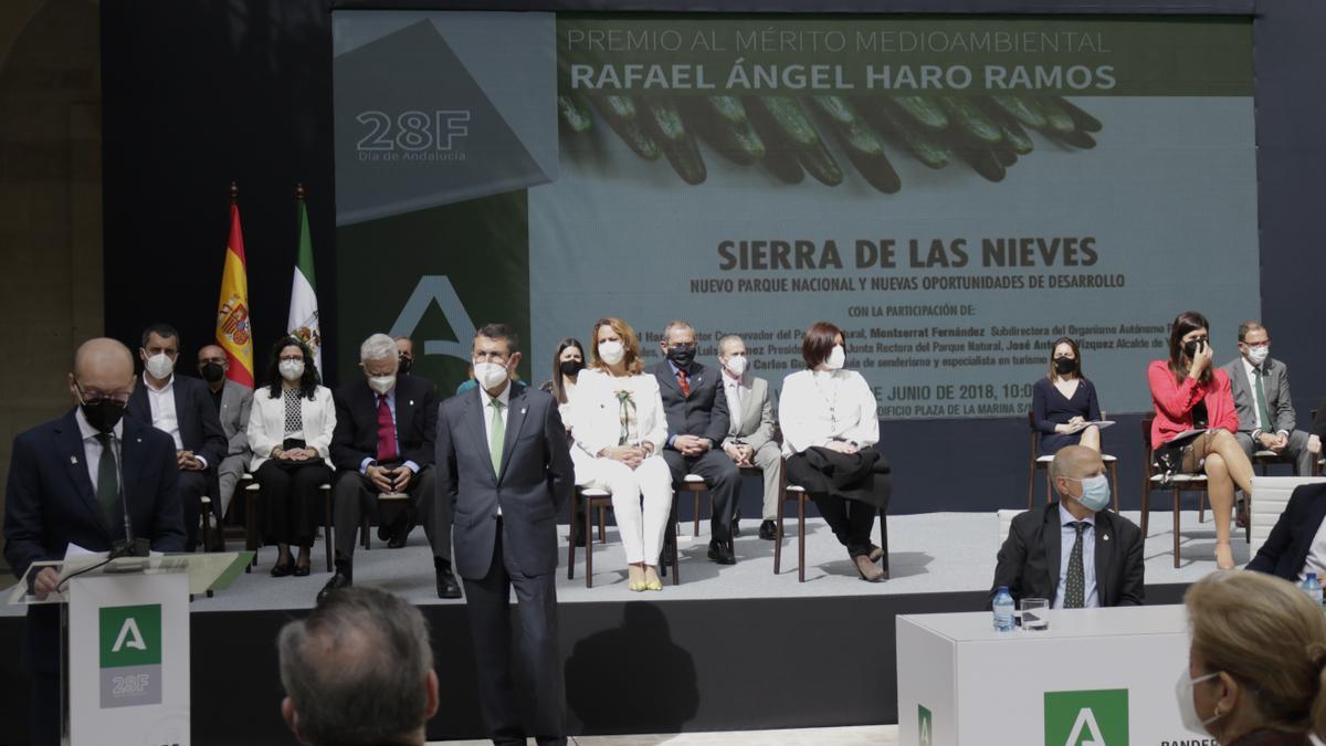 Entrega de los premios por el Día de Andalucía en Málaga