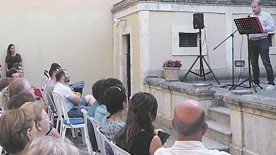 Pregón de fiestas en Campanet