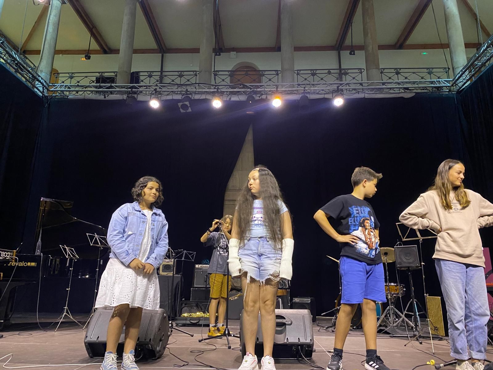 Así fue el concierto para clausurar los talleres de improvisación musical en Gijón (en imágenes)