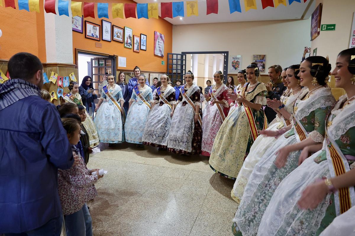 Carmen Prades vuelve a su colegio, el Pío XII
