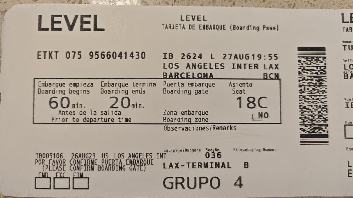 Pasaje que emitió Level a un pasajero de Los Ángeles a Barcelona pese a que el vuelo estaba cancelado.