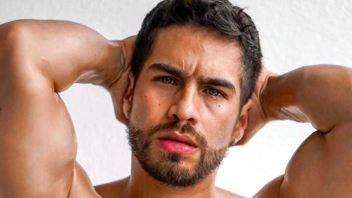 El actor y cantante colombiano Kevin Bury
