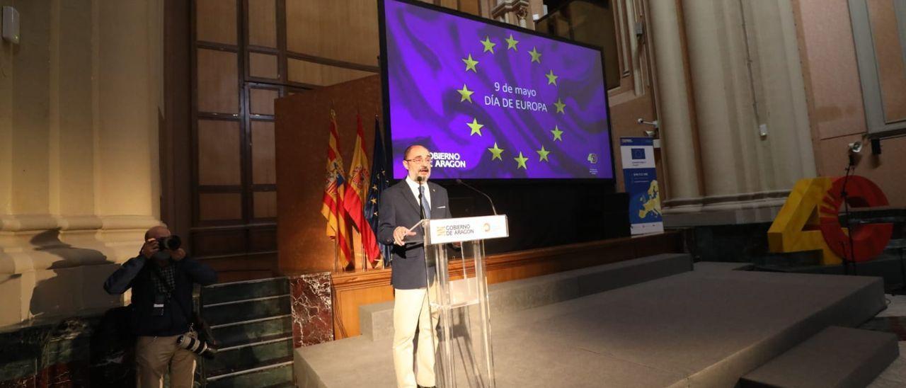 Javier Lambán, este lunes en el acto del Día de Europa. / ÁNGEL DE CASTRO