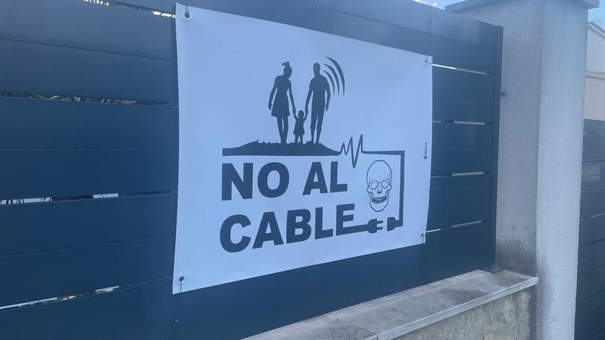 La plataforma contra el segundo cable de Mallorca denuncia el robo de firmas ciudadanas