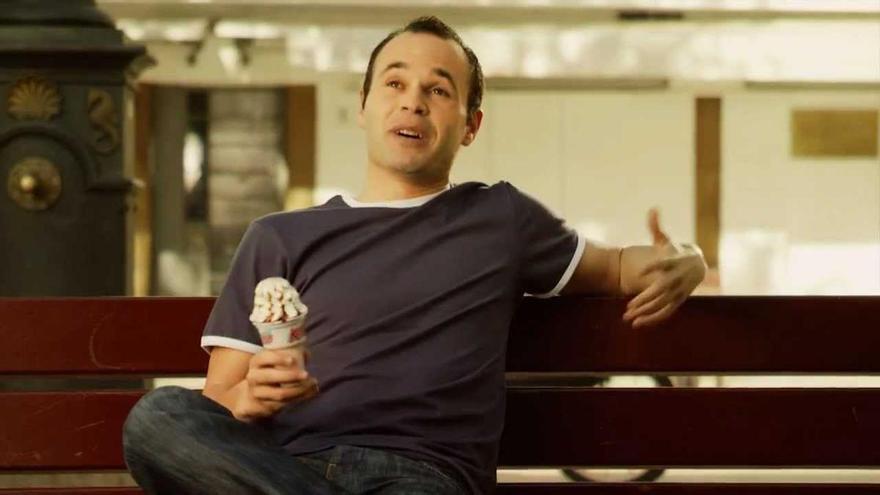Andrés Iniesta, el carisma tranquilo que es un imperio comercial: del &#039;Kalise para todos&#039; a vender vino en Japón