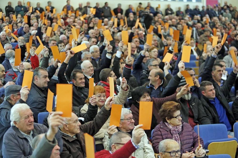 Los comuneros de Cabral se apuntan a las urnas tras una asamblea bronca: el 17 de abril. Convocan elecciones y aprueban las cuentas de 2014 y 2015 en un clima dividido.