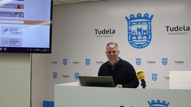 Fernando Ferrer, concejal de TICS, Calidad, Participación  y Servicios Generales.